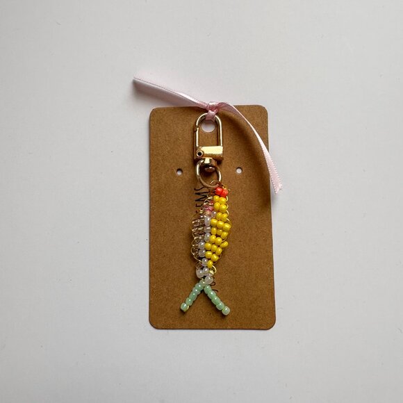 Fish Beaded Charm Keychain - Picture 2 of 3